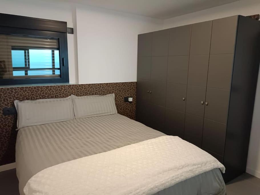 Estupendo Apartamento En Planta 23 Primera Linea Benidorm Exteriér fotografie